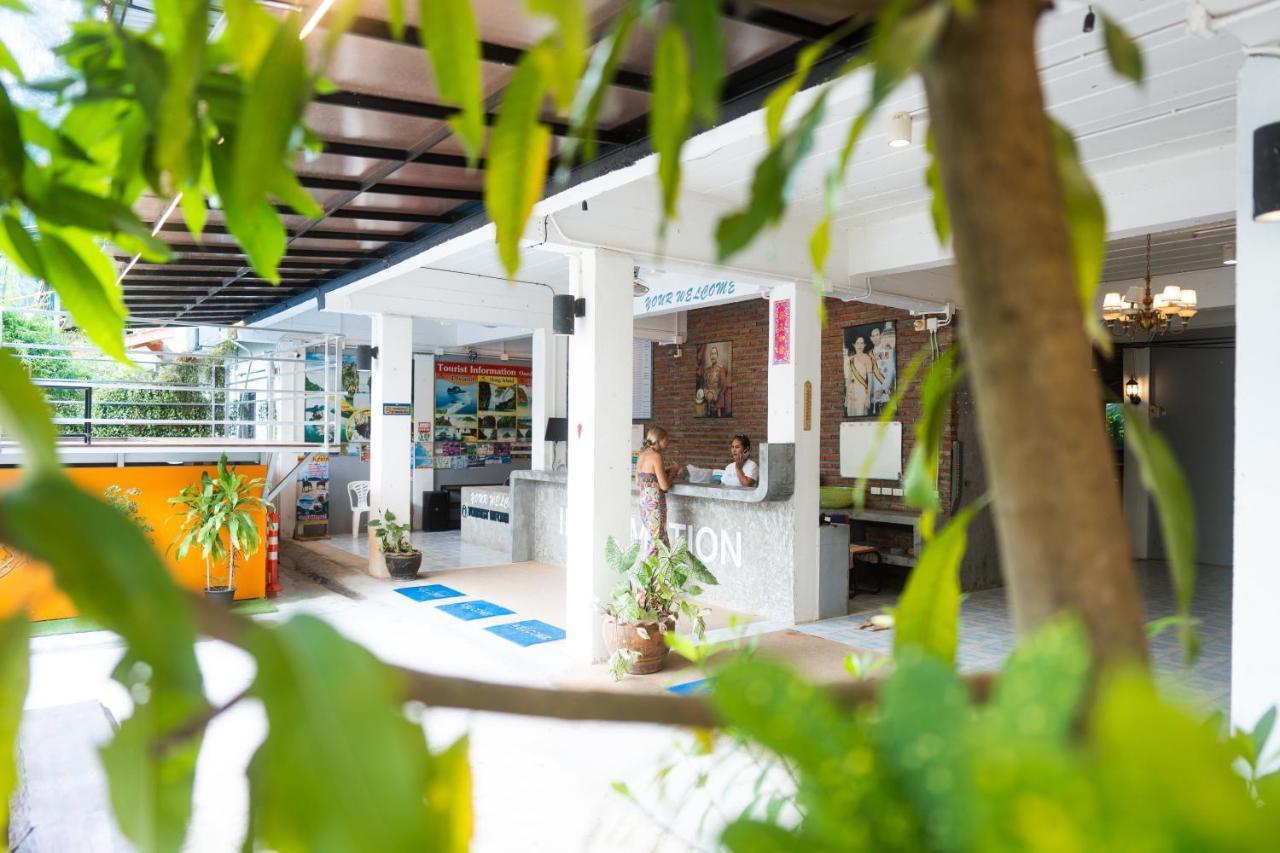K-Bunk Aonang Center Otel Ao Nang Dış mekan fotoğraf