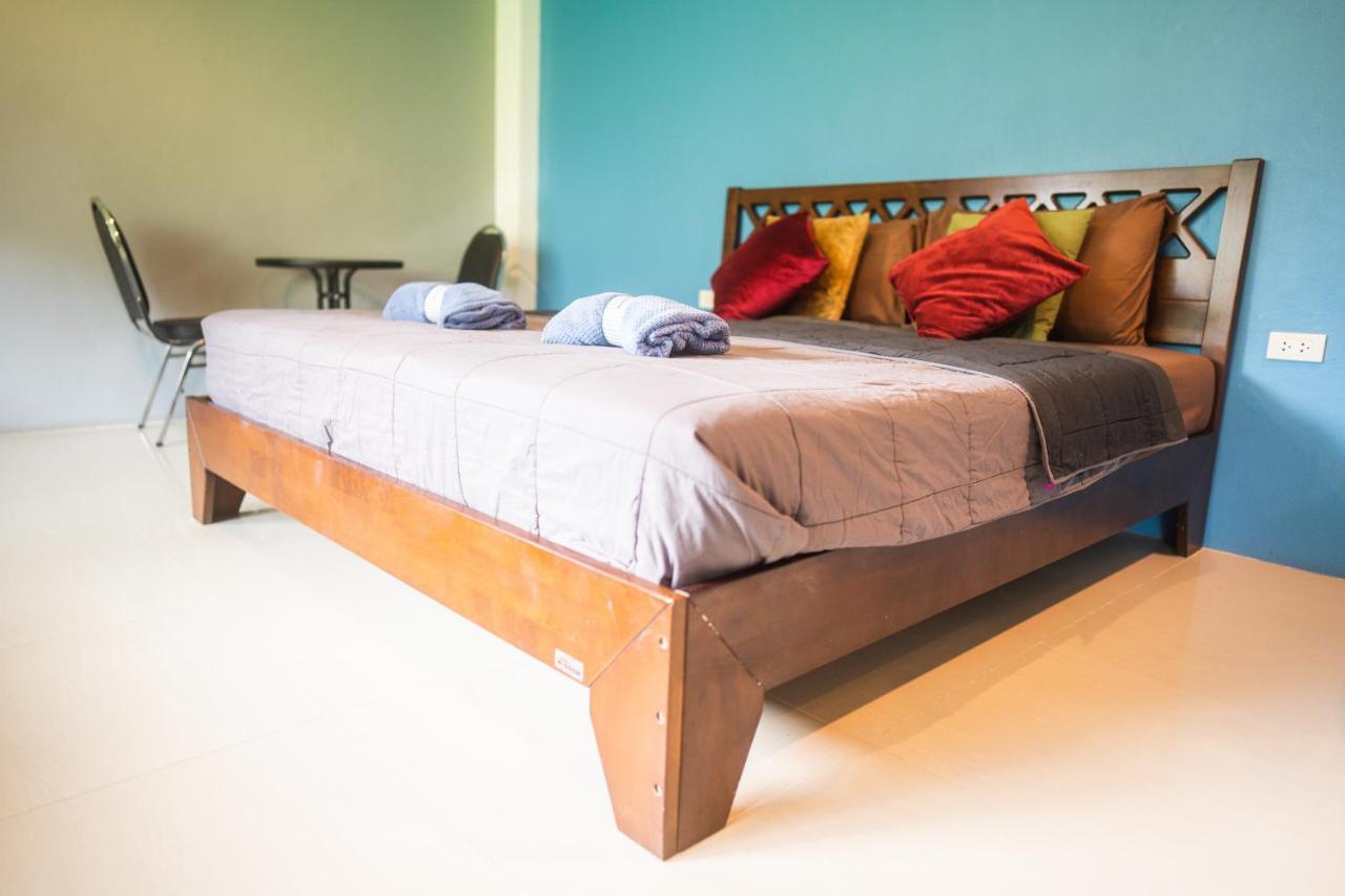 K-Bunk Aonang Center Otel Ao Nang Dış mekan fotoğraf