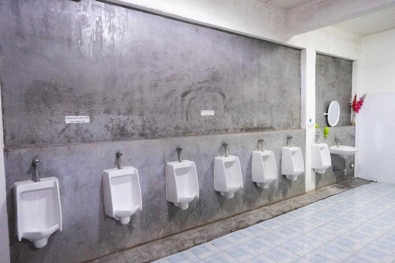 K-Bunk Aonang Center Otel Ao Nang Dış mekan fotoğraf