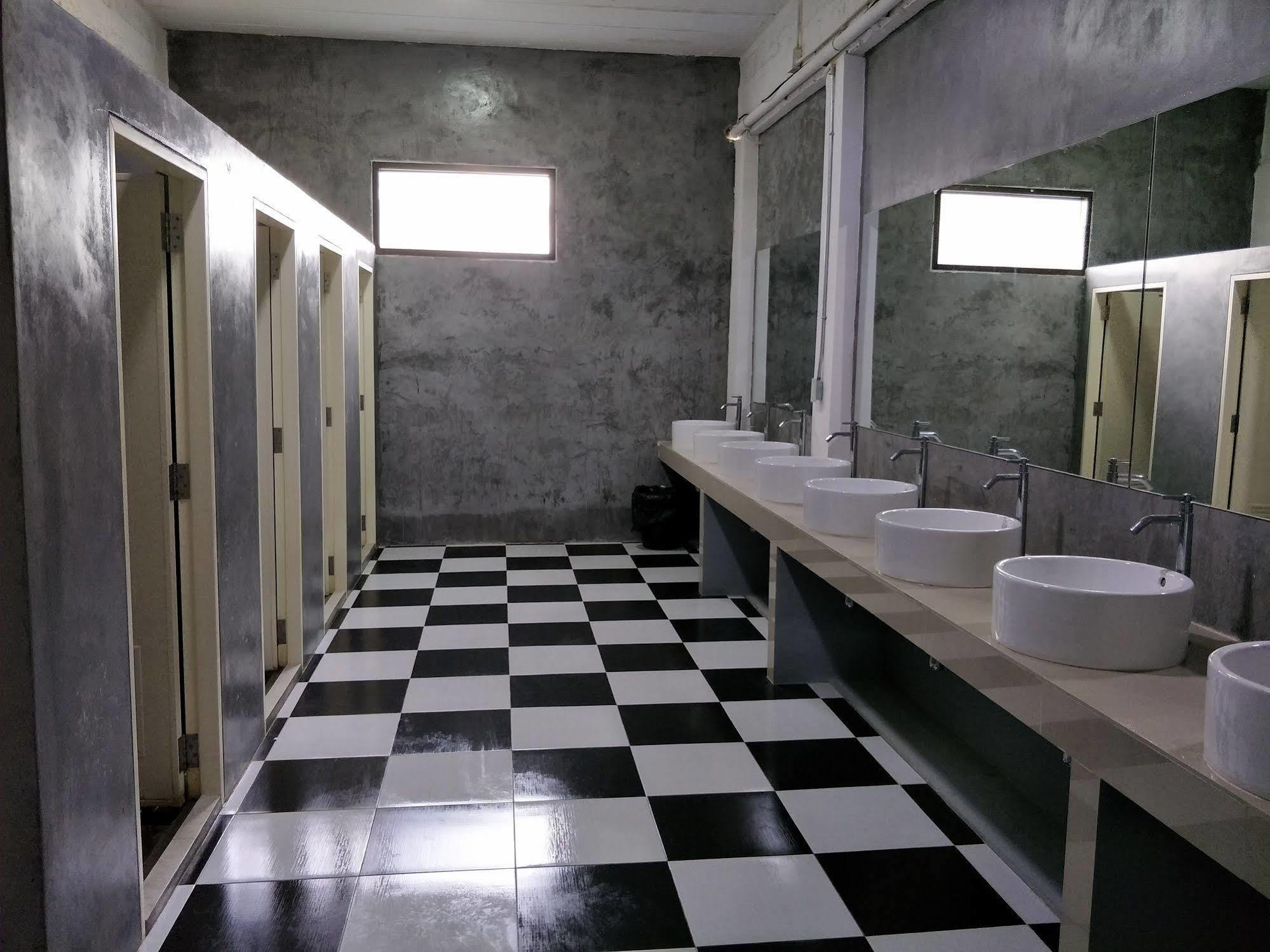 K-Bunk Aonang Center Otel Ao Nang Dış mekan fotoğraf