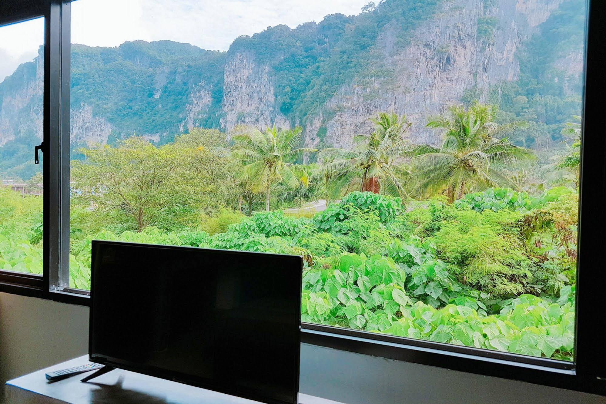K-Bunk Aonang Center Otel Ao Nang Dış mekan fotoğraf